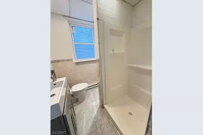 205 N Clinton Street #1, East Orange, NJ 07017 - Photo 14