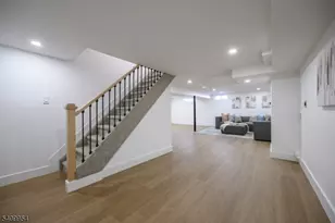 341 Forest Dr, Union Township, NJ 07083 - Photo 32