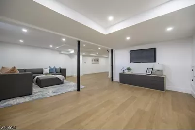 341 Forest Dr, Union Township, NJ 07083 - Photo 38