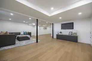 341 Forest Dr, Union Township, NJ 07083 - Photo 38