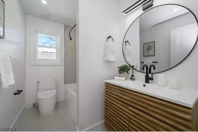 341 Forest Dr, Union Township, NJ 07083 - Photo 18