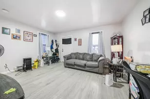 418 S 10th St, Newark, NJ 07103 - Photo 6