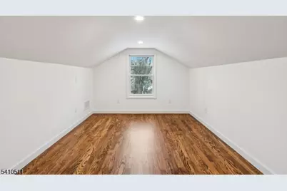 161 Myrtle Ave, Millburn, NJ 07041 - Photo 24