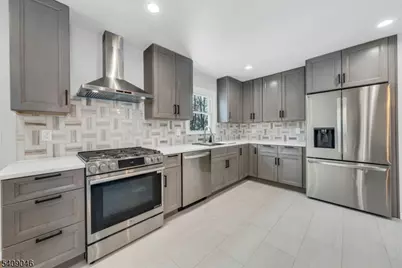 120 Star Lake Rd, Bloomingdale, NJ 07403 - Photo 8