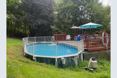 782 Uniontown Rd, Lopatcong Township, NJ 08865 - Photo 24