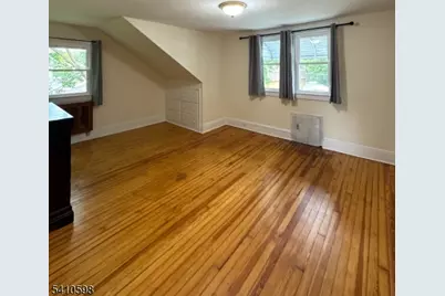 4 Zeliff Ave, Little Falls Township, NJ 07424 - Photo 8