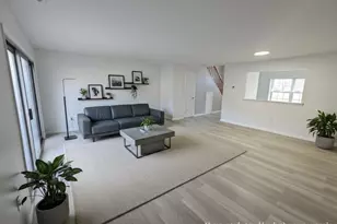 15 Nottingham Way, Franklin Township, NJ 08873 - Photo 8