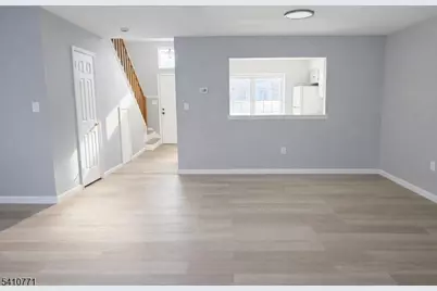 15 Nottingham Way, Franklin Township, NJ 08873 - Photo 6