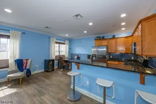 604 Avenue A, Bayonne, NJ 07002 - Photo 8