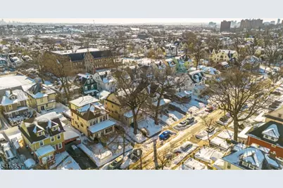 757 Parker St, Newark, NJ 07104 - Photo 32