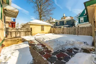 757 Parker St, Newark, NJ 07104 - Photo 28