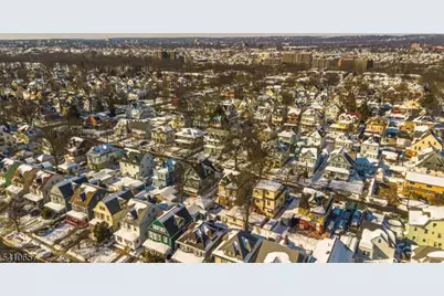 757 Parker St, Newark, NJ 07104 - Photo 36