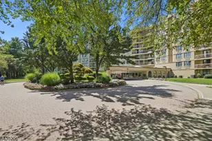 10 Smith Manor Blvd, West Orange Township, NJ 07052 - Photo 28