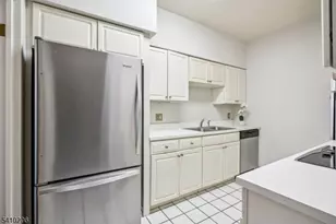 10 Smith Manor Blvd, West Orange Township, NJ 07052 - Photo 12