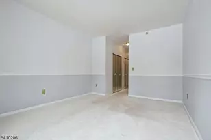 10 Smith Manor Blvd, West Orange Township, NJ 07052 - Photo 16