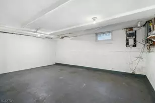 492 Eagle Rock Ave, Roseland, NJ 07068 - Photo 16