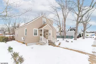 909 Seymour Ave, Linden, NJ 07036 - Photo 2