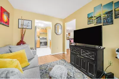 51 Crestview Ln, Mount Arlington, NJ 07856 - Photo 14