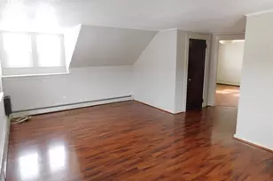 24 Hutchinson Ave, Hawthorne, NJ 07506 - Photo 4