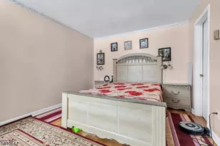 160 Cross Slope Ct, Manalapan Township, NJ 07726 - Photo 10