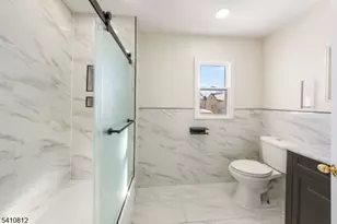 985 Arnet Ave, Union Township, NJ 07083 - Photo 4