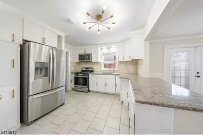 985 Arnet Ave, Union Township, NJ 07083 - Photo 10