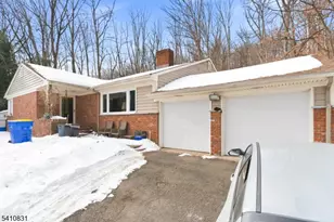 168 Interhaven Ave, North Plainfield, NJ 07060 - Photo 2