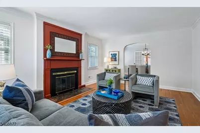 11 Overlook Ter, Maplewood, NJ 07040 - Photo 6