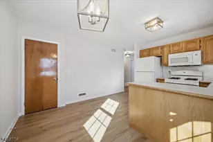 26 Louis Ave, South Bound Brook Boro, NJ 08880 - Photo 6