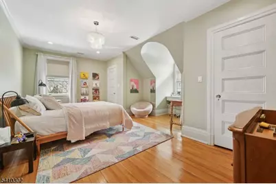 23 Stoneleigh Park, Westfield, NJ 07090 - Photo 32