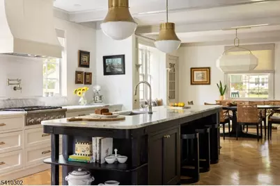 23 Stoneleigh Park, Westfield, NJ 07090 - Photo 16