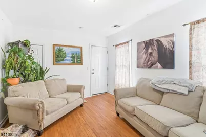 135 Dixon Ave, Paterson, NJ 07501 - Photo 4