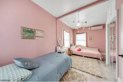 214 Trenton Ave, Clifton, NJ 07011 - Photo 20