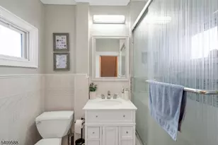 214 Trenton Ave, Clifton, NJ 07011 - Photo 32