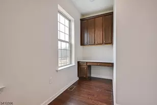 28 Gala Ct, Livingston, NJ 07039 - Photo 18