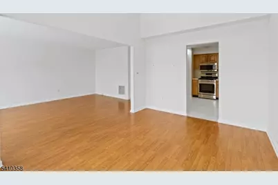 220 Harvard Dr, Independence Township, NJ 07840 - Photo 4