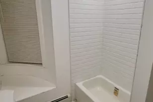 8 Pennsylvania Ave, Newark, NJ 07102 - Photo 6