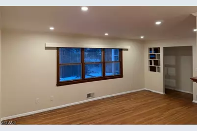 15 Caruso Rd, Rockaway Township, NJ 07866 - Photo 2