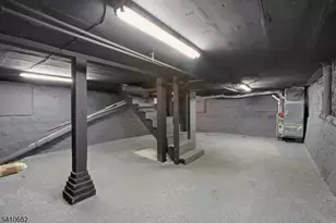 143 Smith St, Newark, NJ 07106 - Photo 26