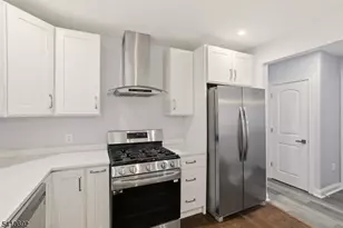 78 Monticello Ave, Newark, NJ 07106 - Photo 22