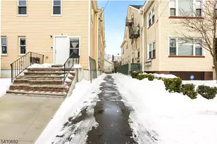 78 Monticello Ave, Newark, NJ 07106 - Photo 4