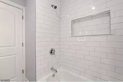 78 Monticello Ave, Newark, NJ 07106 - Photo 24