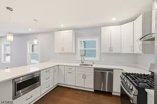 78 Monticello Ave, Newark, NJ 07106 - Photo 20