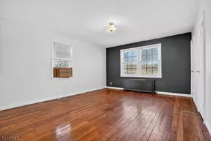 145 River Dr, Elmwood Park, NJ 07407 - Photo 12