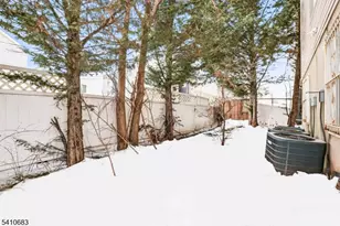 215 Hillside Ave, Newark, NJ 07108 - Photo 50