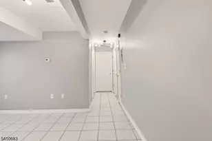 215 Hillside Ave, Newark, NJ 07108 - Photo 46