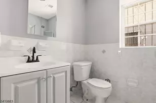 215 Hillside Ave, Newark, NJ 07108 - Photo 40