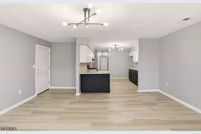 215 Hillside Ave, Newark, NJ 07108 - Photo 20