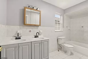 215 Hillside Ave, Newark, NJ 07108 - Photo 12