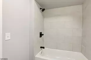 215 Hillside Ave, Newark, NJ 07108 - Photo 24